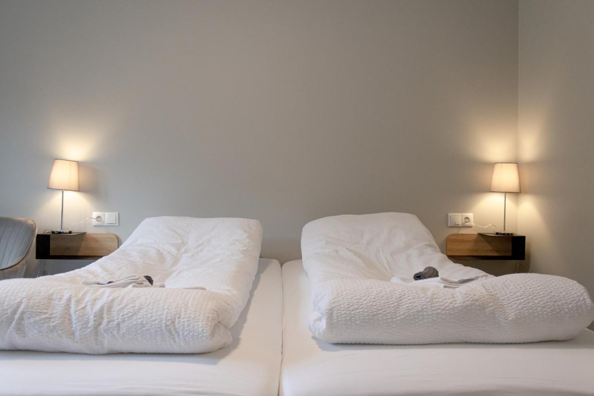 Urdartindur Guesthouse&Cottages Northurfjorthur Chambre photo