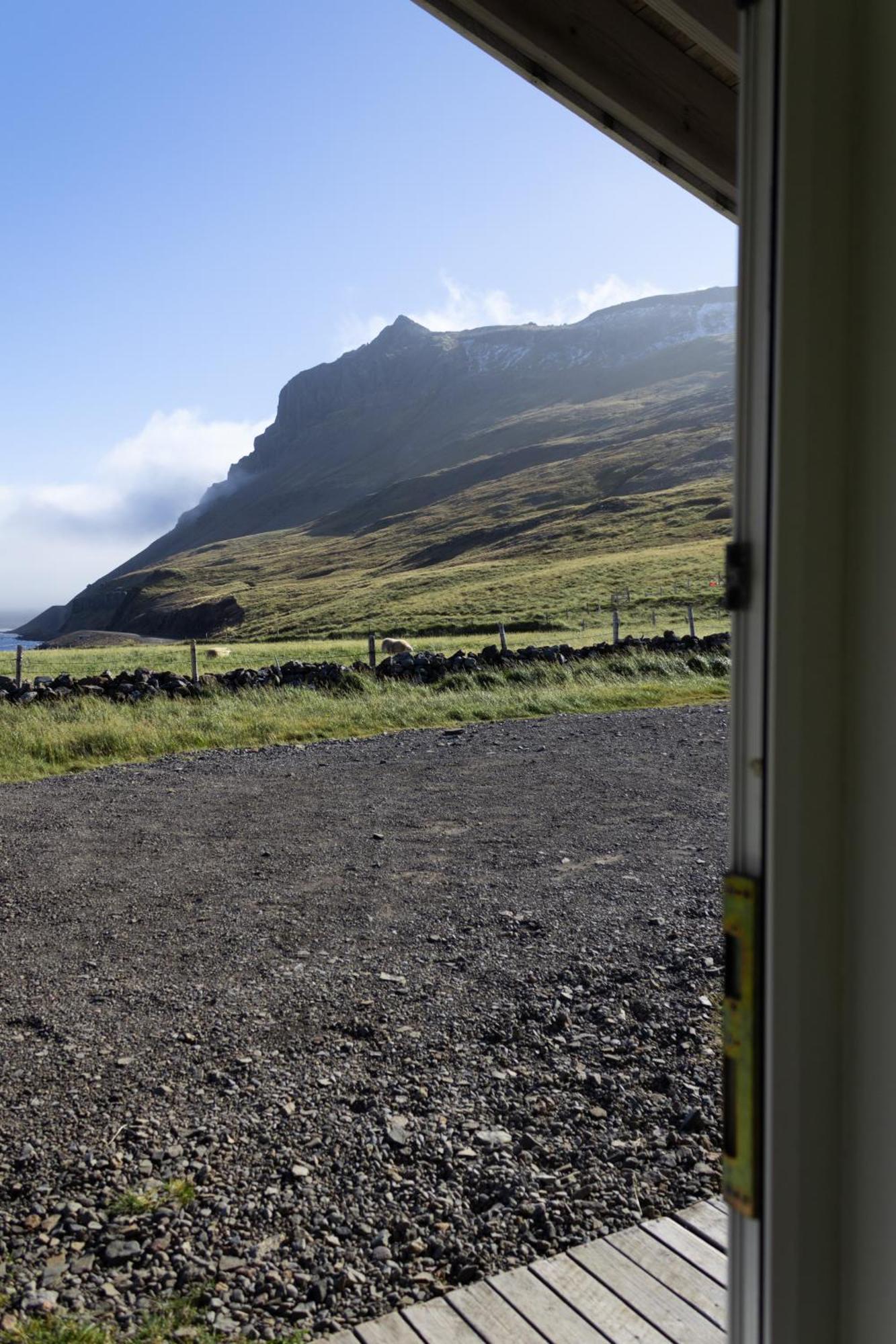 Urdartindur Guesthouse&Cottages Northurfjorthur Extérieur photo